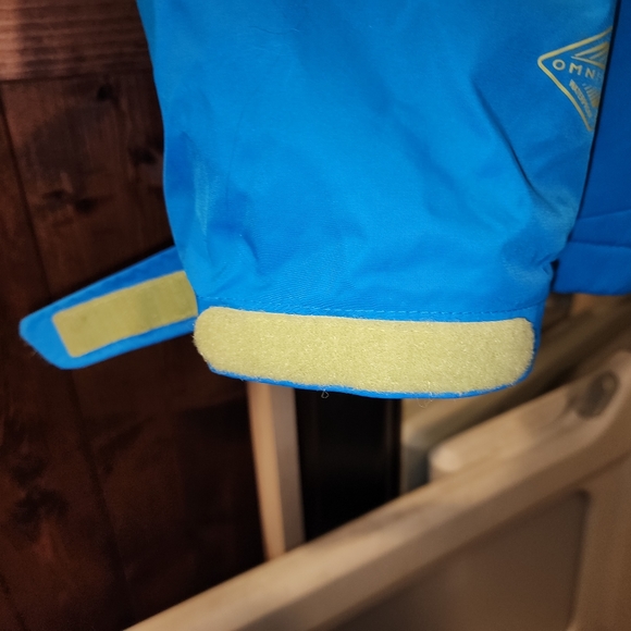 Columbia Ski Jacket - Picture 10 of 13